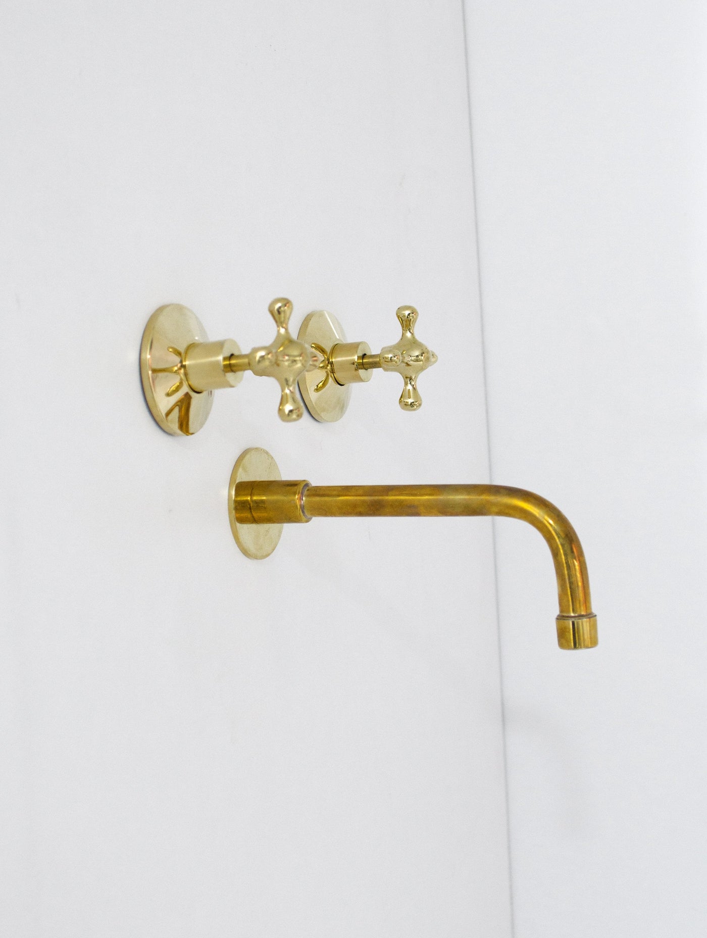 Wall Mounted Tub Filler - Bath Tub Filler ISH13