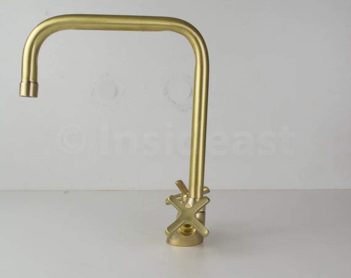 Single Hole Bathroom Faucet - Antique Brass Bathroom Faucet IBF08